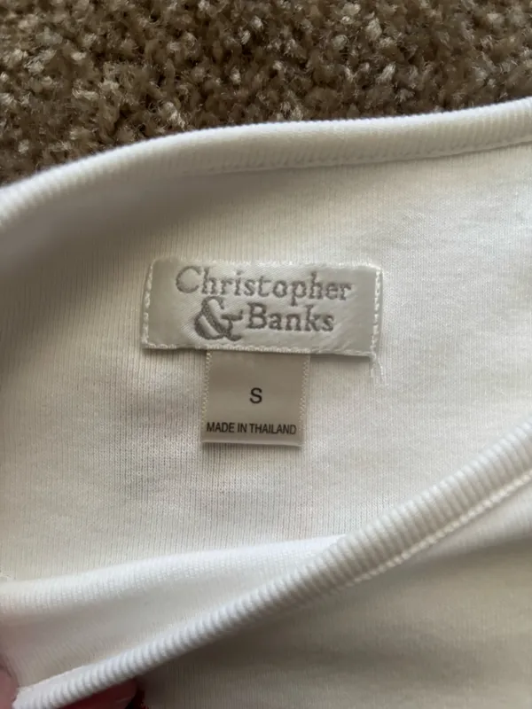 Christopher & Banks 100% cotton embroidered USA flag t-shirt - Image 5