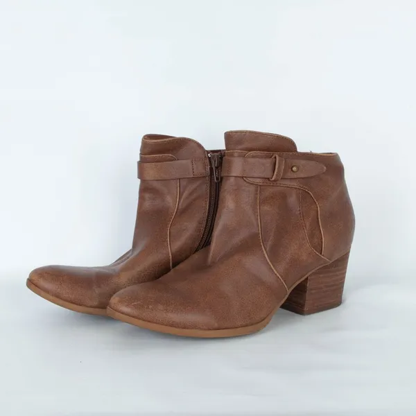 BearTraps Womens Nanette Ankle Boots Size 8M Tan Side Zip Casual‎ Workwear - Image 4