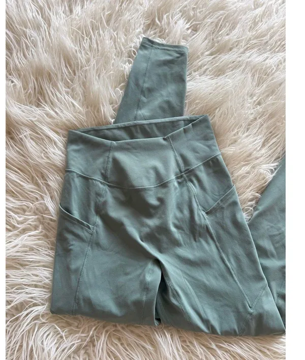 Gymshark Whitney Everyday Pocket Leggings Leaf Green Size Small - Image 3