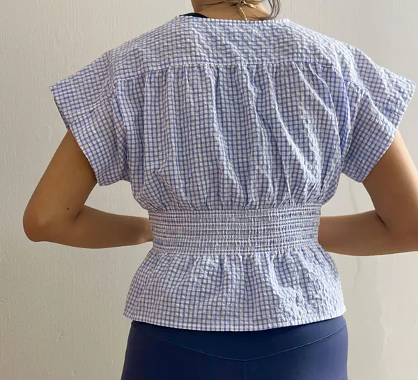 Madewell gingham seersucker Vneck top - Image 3