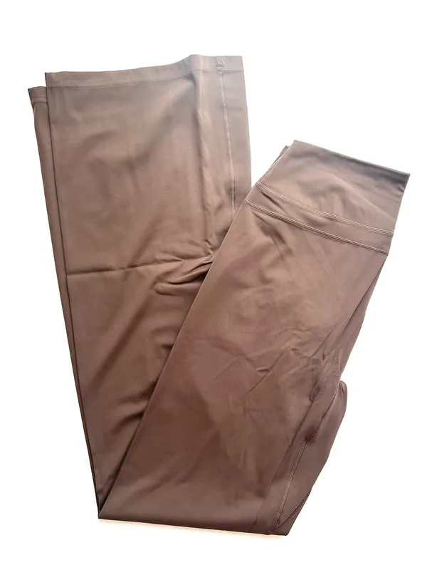 Gymshark L Whitney Regular Flared Leggings - Image 4