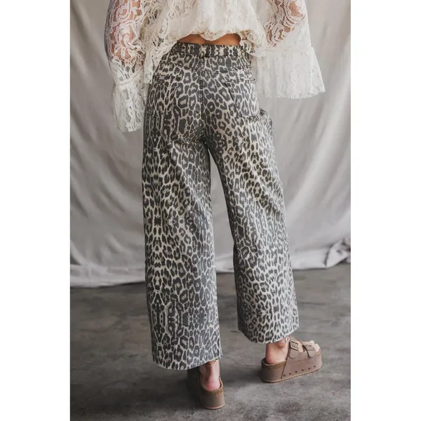 NWT Three Bird Nest Roaming Leopard Print Pants Wide Leg High Rise Tan Black S - Image 2