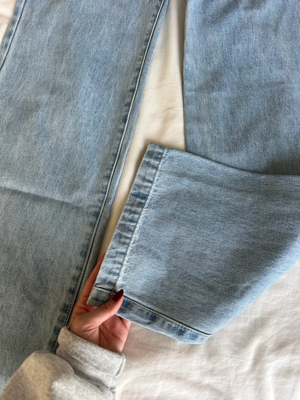 Abrand Jeans Size 24 - Image 2