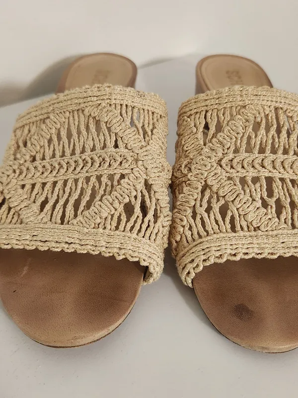 Schutz Cream Macrame Slide Sandals with Leather Sole Size 7 - Image 4