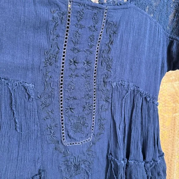 Free People Navy Blue Tiered Distressed Boho Lace Embroidered Dress Small - Image 3