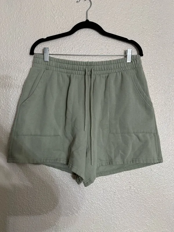 PINK Victoria's Secret Sage Green Logo Sweat Shorts Women size large - Image 6