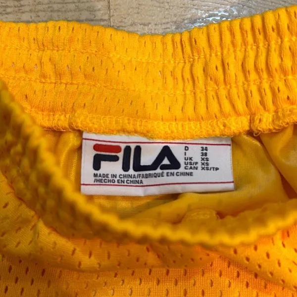 NWOT fila women’s yellow‎ snap off skirt size Xs - Image 3