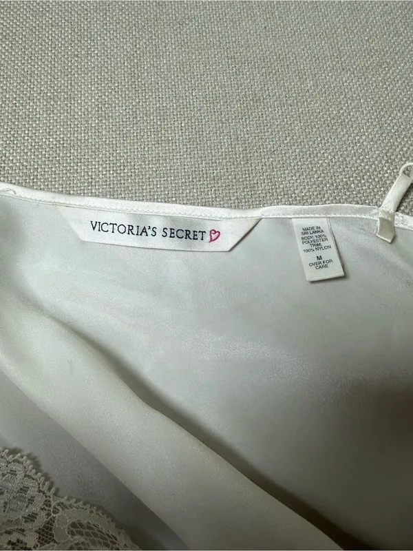 Vintage Victoria’s Secret Lace Slip Top Size medium - Image 6