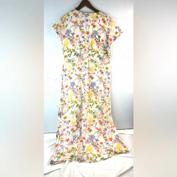Fashion Magazine Floral Maxi Dress - Multicolor - Image 2