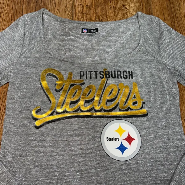 NFL Team Apparel‎ Pittsburgh Steelers Grey Shimmer Gold Foil Graphic Top Women M - Image 2