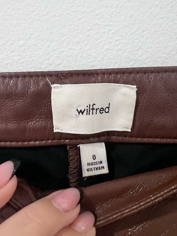 Aritzia Wilfred Melina Brown Vegan Leather Pants Sz 0 Y2K Straight Leg - Image 4