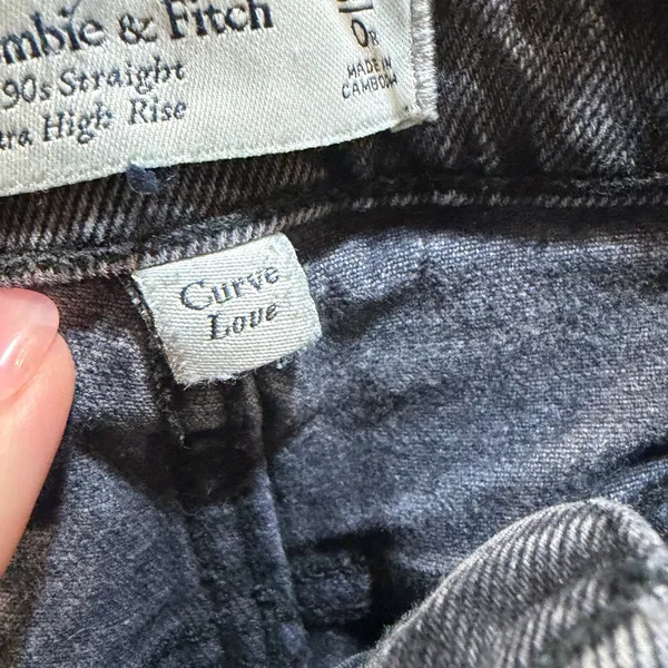 Abercrombie & Fitch 90s Straight Curve Love Ultra High Rise Black Jeans Size 25 - Image 4