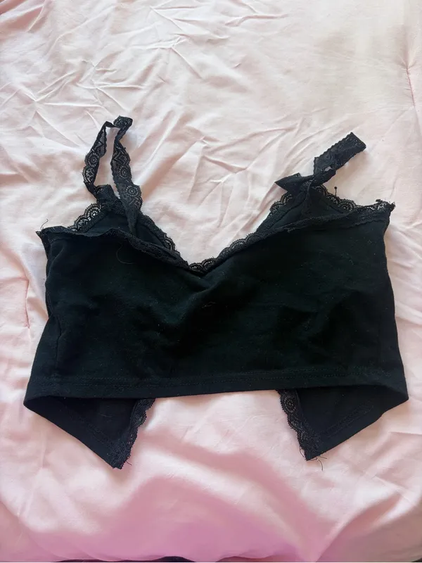 Black Lace - Image 2