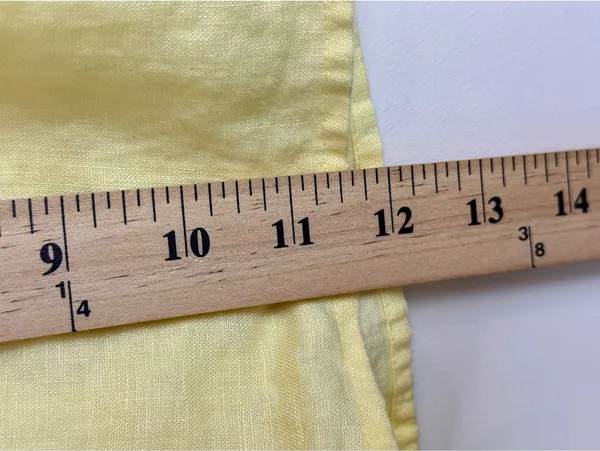 Aritzia Sunday Best Rivette Linen Shorts Lemonade Yellow 100% Linen Medium - Image 10