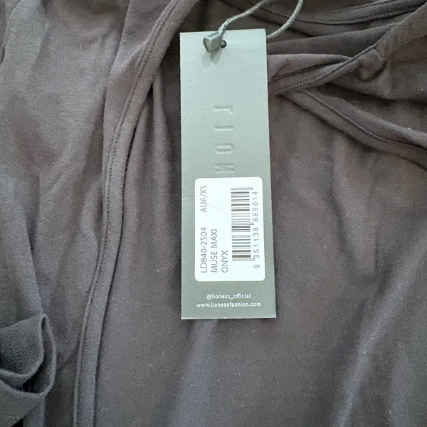 Lioness muse maxi dress - Image 7