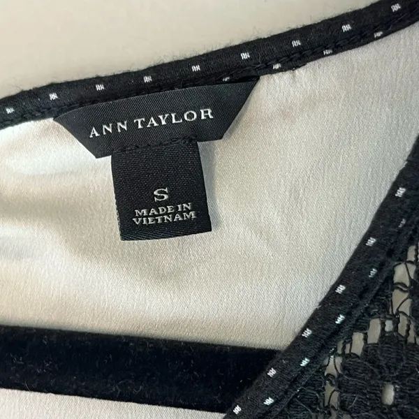 Whimsigoth Mixed Media Ann Taylor Polka Dot Sleeveless Blouse Women’s Size Small - Image 5