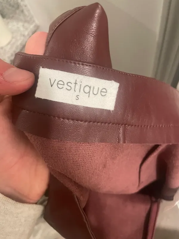 Vestique Ruffle Leather Skort - Image 2