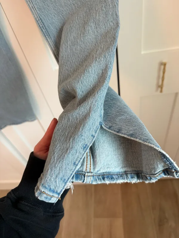 Abercrombie 90s Straight High-Rise Jeans - Image 4