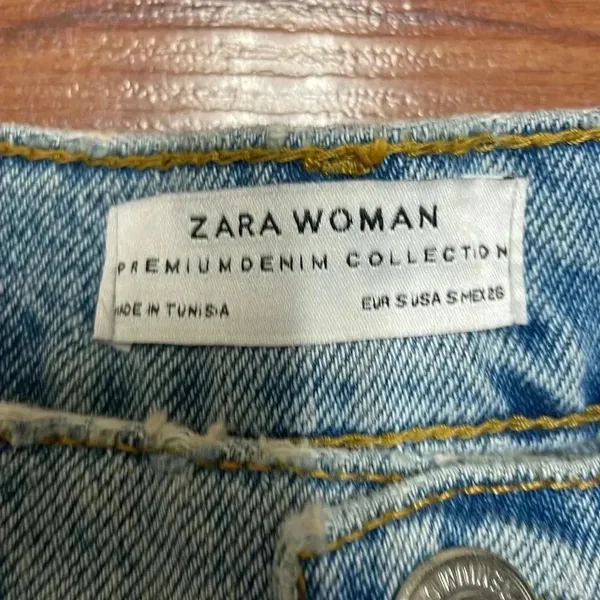 Zara Pearl Denim Skirt size small - Image 5