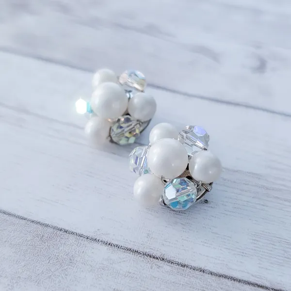 Vintage Clip On Earrings Off White & Iridescent Cluster - Image 3