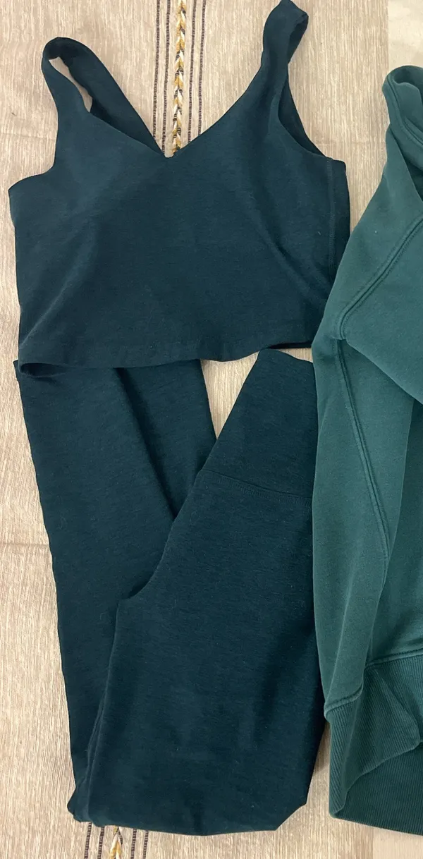 Beyond Yoga Leggings - Image 4