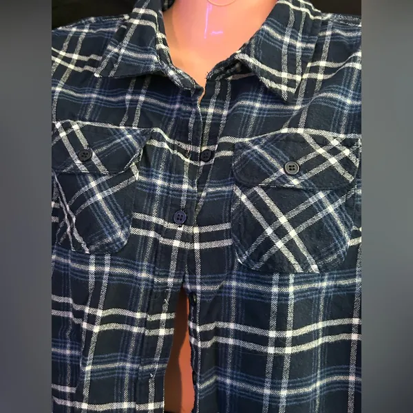 Blue Age Jeans USA Women’s LG Plaid Button-Up Flannel Shirt Navy Blue - Image 3
