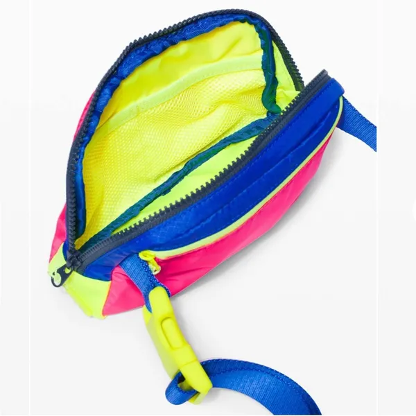 Lululemon Everywhere Belt Bag *1L Pink Highlight Cerulean Blue Highlight Yellow‎ - Image 8