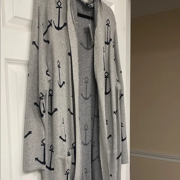 Verve Ami Gray Anchor Cardigan - Image 3