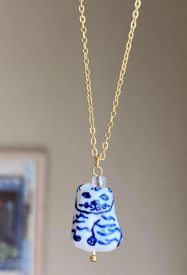 ceramic cute cat boho retro vintage style necklace🐈🩵 - Image 2