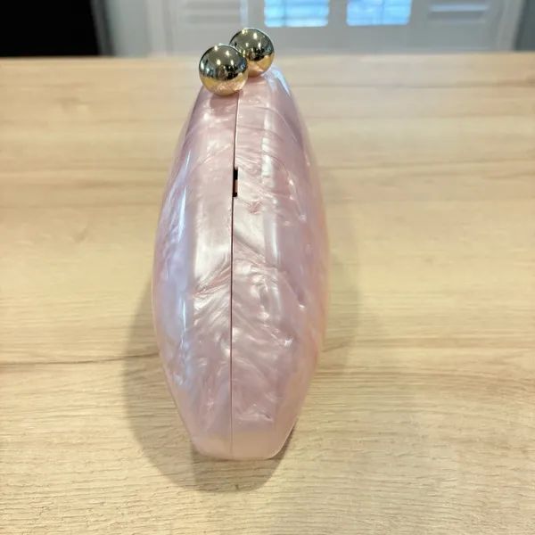 AQUA Pink Marbled Acrylic Pearlescent Shell Clutch Bag Gold Chain Strap NEW - Image 4