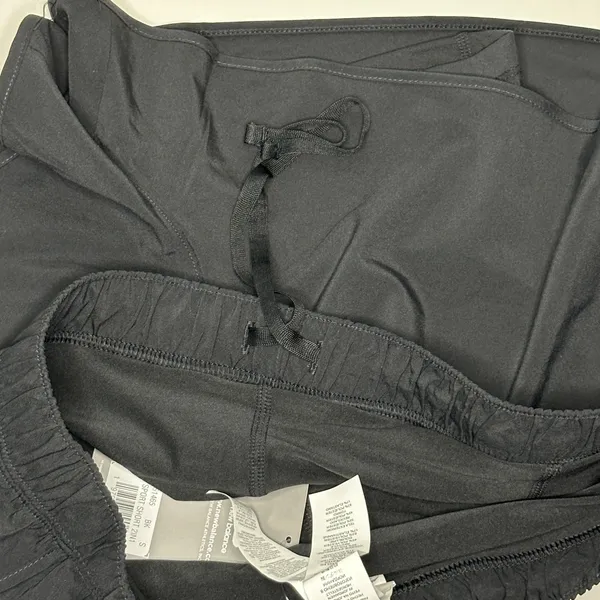 NWT New Balance Black 2-in-1 Sport Running Shorts Size Small - Image 4