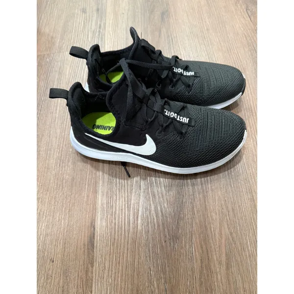 Nike Free TR 8‎ Womens Training Shoes Black White 942888-001 Sneakers - Image 4