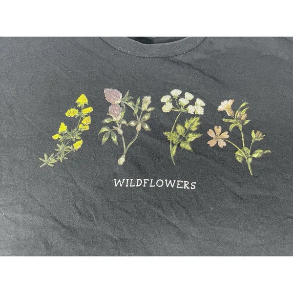Wildflowers Cropped Graphic T-Shirt Black Raw Hem Floral Boxy Short Sleeve - Image 2