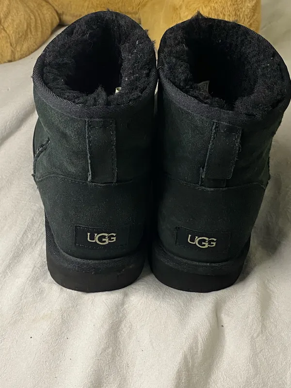 UGG Classic Mini Boots women size 10  - Image 3