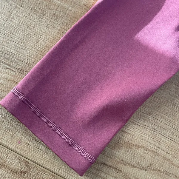 NWT Offline by Aerie real me lace up 7/8 leggings size M red Dusty rose/pink - Image 5