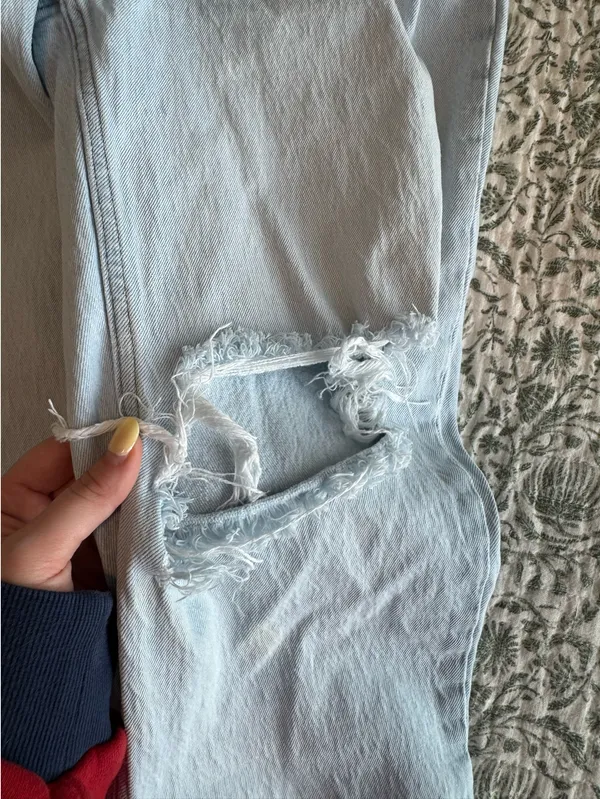 Abercrombie Jeans - Image 5
