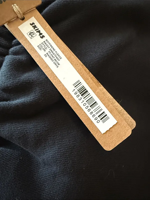 Skims (Gar) Boyfriend Fleece Baggy Sweatpant | Color WASHED ONYX | Size XS - Image 8