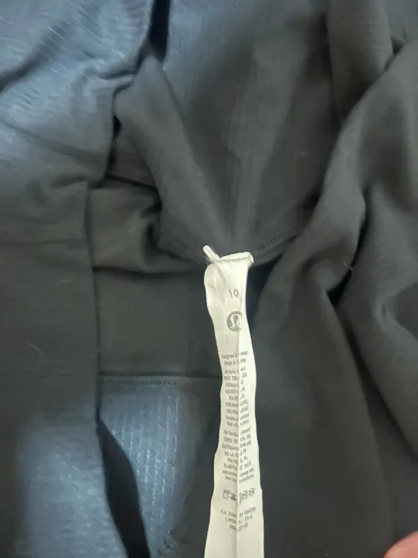 Lululemon Leggings Black Ribbed - Image 4