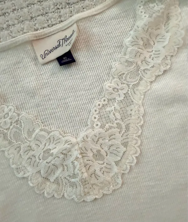 Cream Lace Short Sleeve Blouse  - Image 3