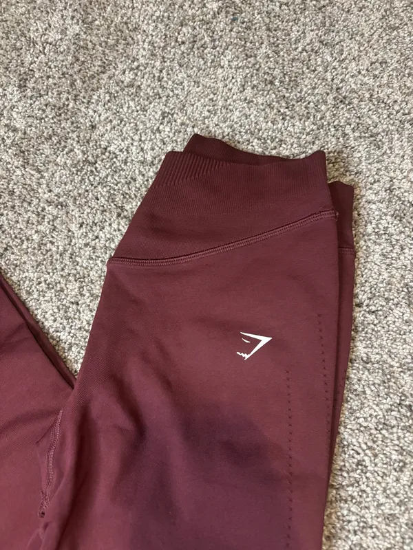 Red Seamless Gymshark Leggings - Image 2