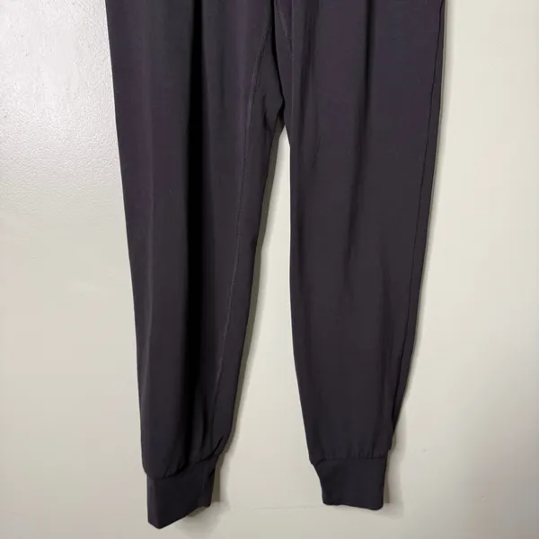 Athleta Women’s Salutation High Rise Jogger Pants in Black Size Small - Image 9