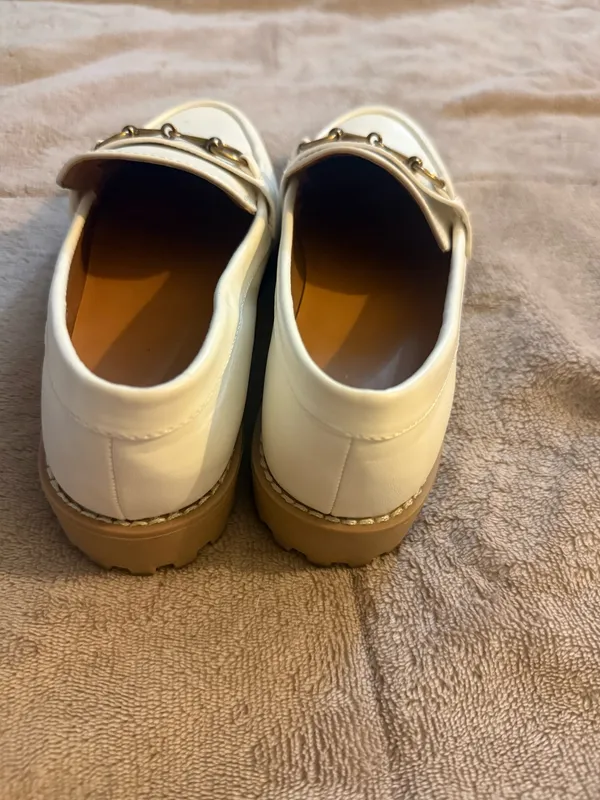 A New Day White Loafers Size 6 - Image 4