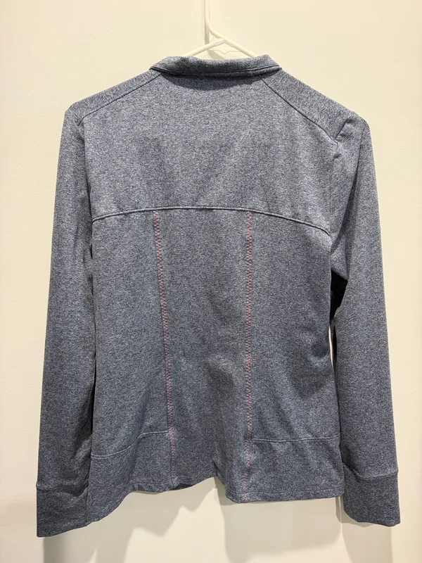 Women’s North Face Zip up sweater - Image 2