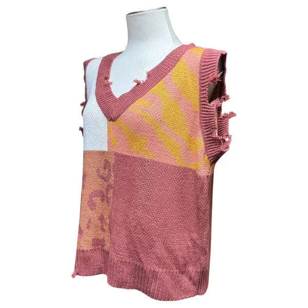 Umgee Wild Ride Sweater Vest Distressed V-Neck Red Brick Animal Print Small - Image 2