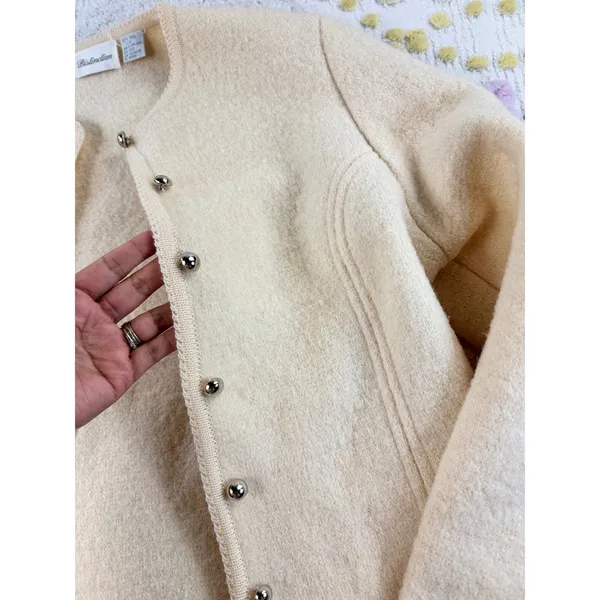 Vintage Distinction Cream 100% Wool Button‎ Front Cardigan Jacket Silver Buttons - Image 3