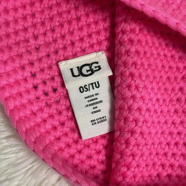 UGG NWOT Pink Beanie - Image 3