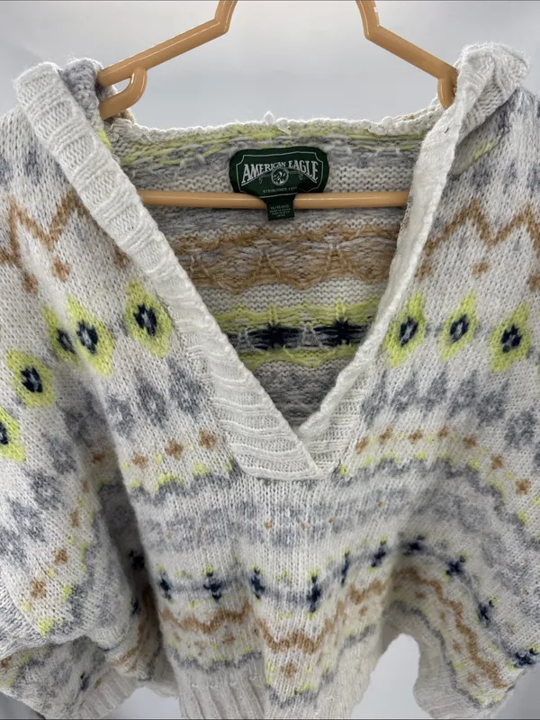 American Eagle Cozy Cream Fair Isle V-Neck hooded Sweater wool blend XL winter - Image 7