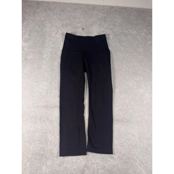 black lululemon cropped leggings size 4 - Image 2