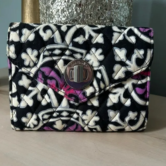 Vera Bradley Your Turn‎ Scroll Medallion Wristlet Wallet - Image 2
