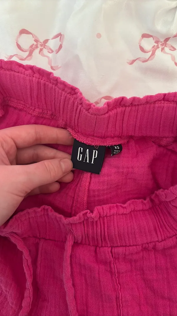 Pink gap shorts - Image 3